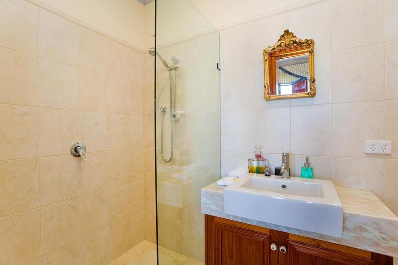 Apollo Bay Guest House Стая снимка